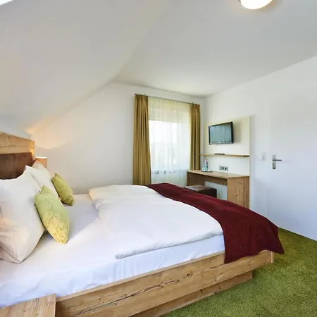 Kreuz-post Hotel-restaurant-spa Hotel 3*