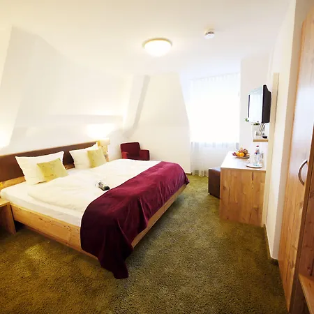 Kreuz-post Hotel-restaurant-spa فندق 3*