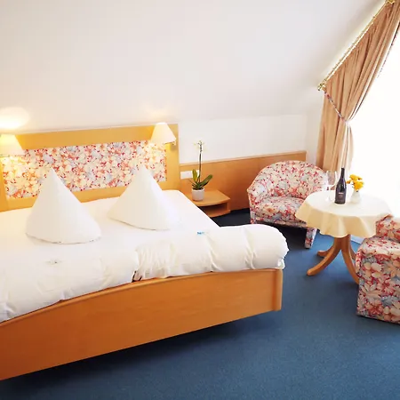 Hotel Kreuz-post Hotel-restaurant-spa 3*