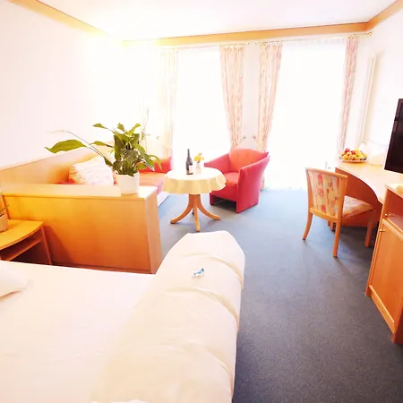 Kreuz-post Hotel-restaurant-spa Фогтсбург