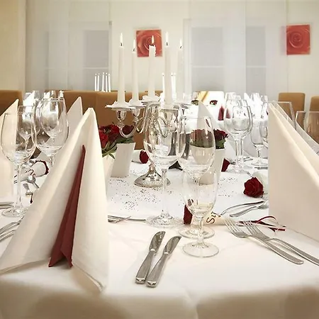 Kreuz-post Hotel-restaurant-spa 3*