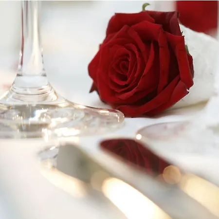 Kreuz-post Hotel-restaurant-spa Hotel 3*