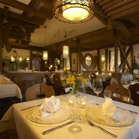 Kreuz-post Hotel-restaurant-spa