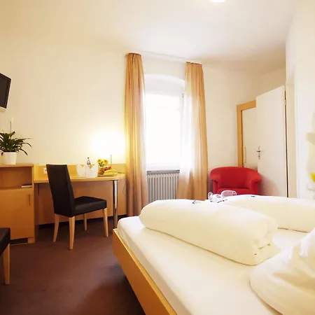 Kreuz-post Hotel-restaurant-spa Hotel