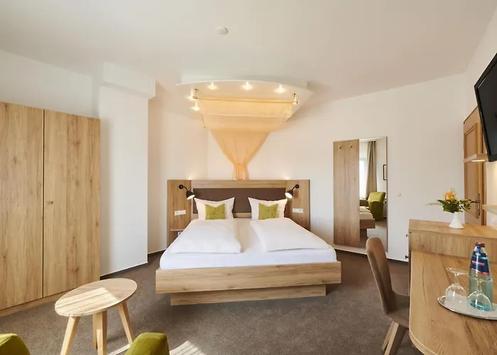 Kreuz-post Hotel-restaurant-spa 3*