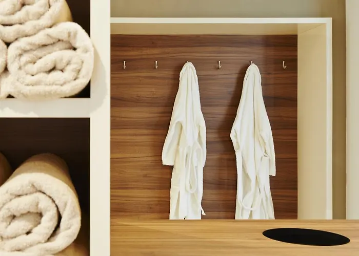 Kreuz-post Hotel-restaurant-spa 3* فوغتسبورغ