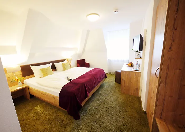 Kreuz-post Hotel-restaurant-spa فندق 3*