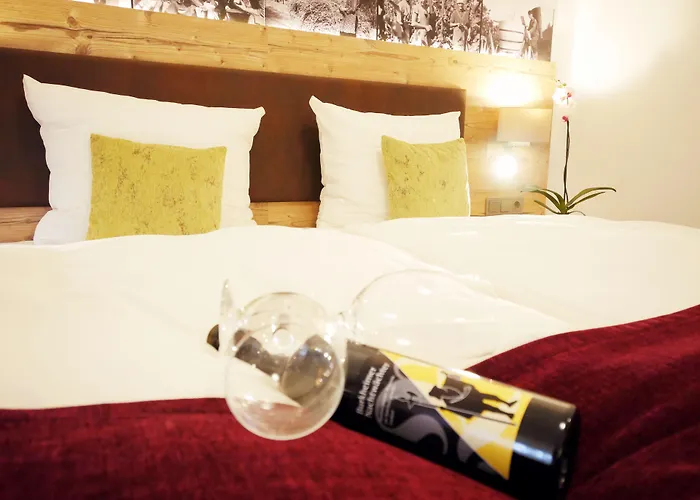 Kreuz-post Hotel-restaurant-spa فندق 3*